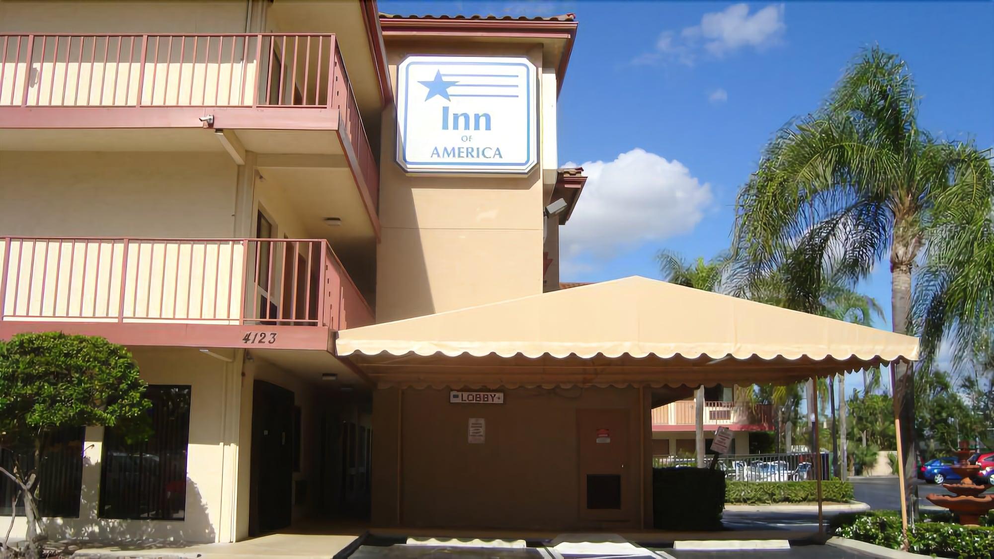 Inn Of America Palm Beach Gardens Bagian luar foto